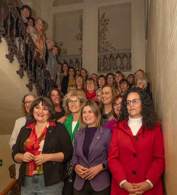 Les alcaldesses i exalcaldesses, al Palau Bofarull de la Diputació a Reus