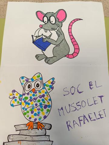 mascota biblioteca