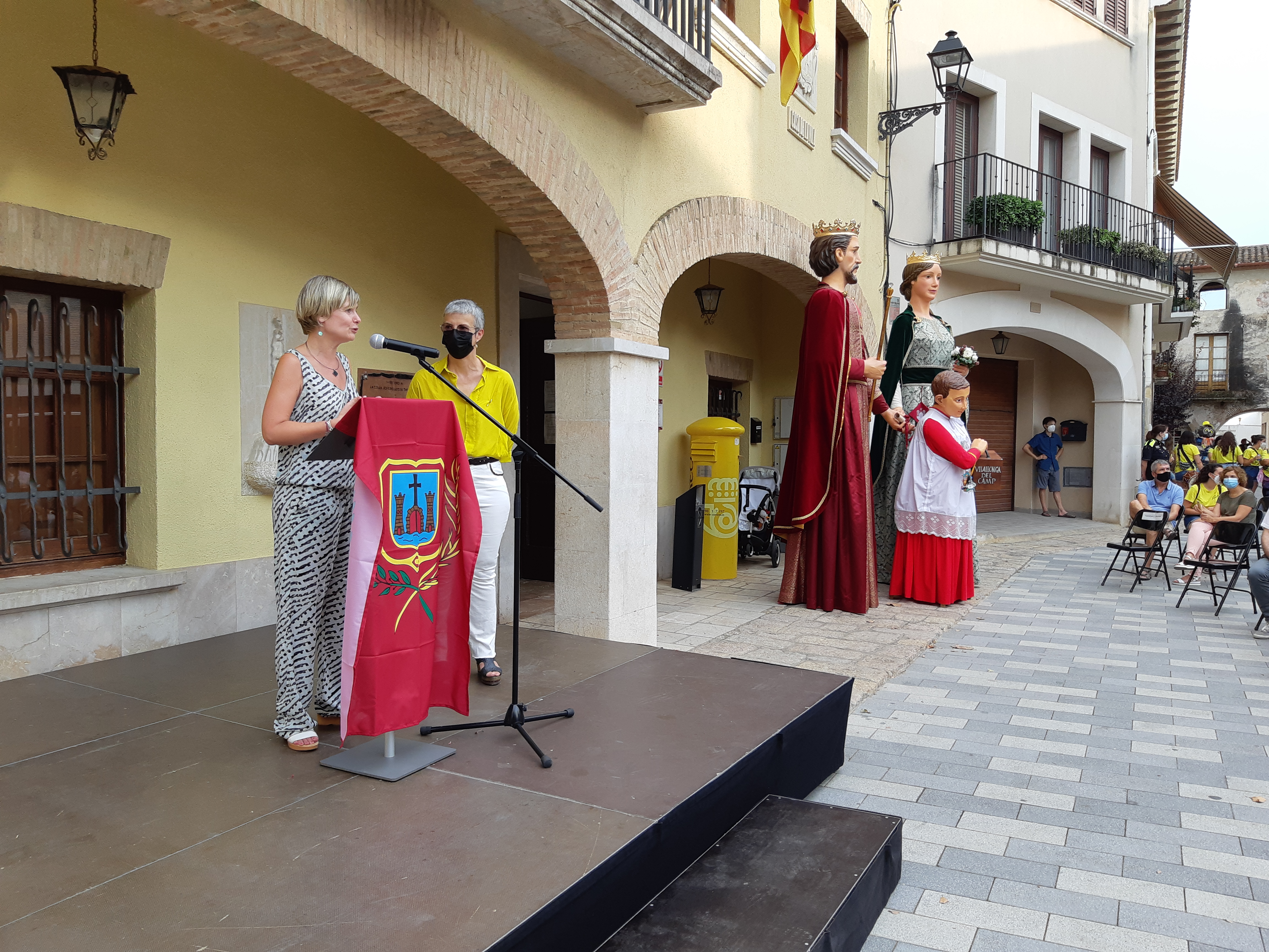 La presidenta de la Diputació de Tarragona dona el tret de sortida a la Festa Major de Vilallonga del Camp