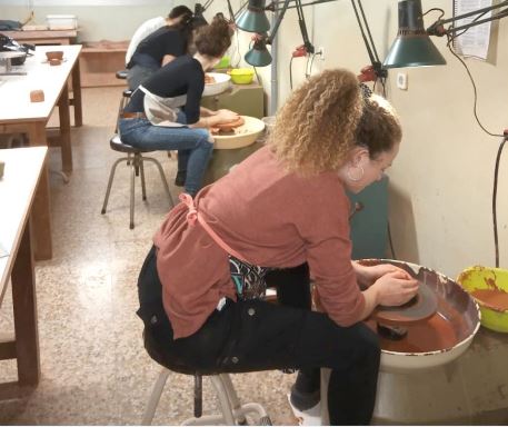 Disset cursos monogràfics complementen l’oferta formativa de les escoles d’art i disseny de la Diputació a Tarragona i a Reus