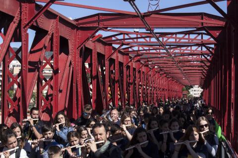 Més de 300 flautistes prenen els carrers de Tortosa en la 9a Flautada de Catalunya 