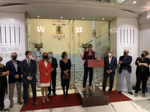 La presidenta de la Diputació, Noemí Llauradó, participa en la d’inauguració del vestíbul del Teatre Fortuny i del Círcol de Reus