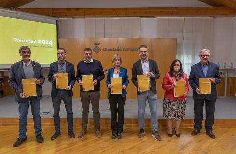 Els representants dels diferents grups que han participat en la presentació d'aquests pressupostos de consens