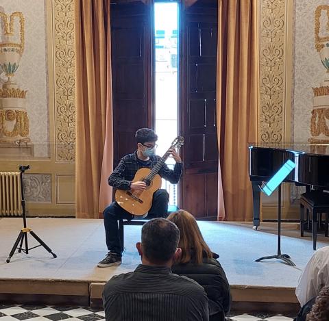 Un dels alumnes que ha participat de les proves de selecció per a la Mostra de Joves Guitarristes de les comarques de Tarragona